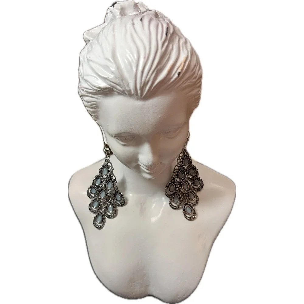Lucky Brand Silver Tone Blue Teardrop Chandelier Dangle Earrings Boho Statement - Picture 4 of 4